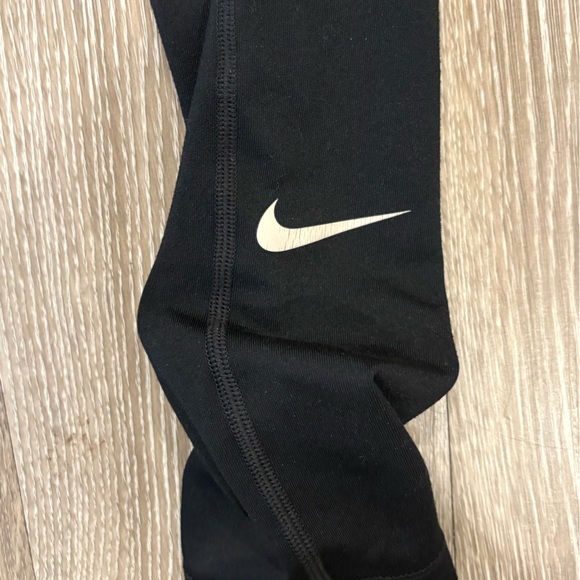 Nike Black Pro Women's Compression Leggings - Picture 2 of 3
